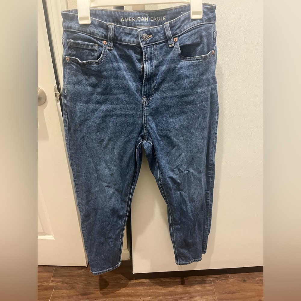 American Eagle mom jeans